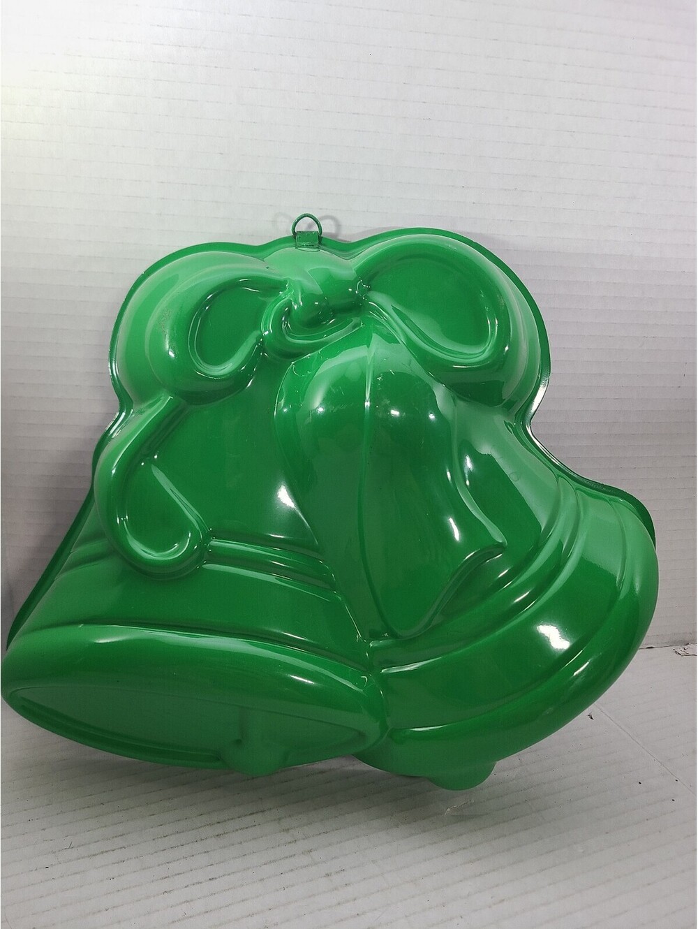 Green Christmas Bells Gelatin Cake Mold Nonstick Baking Pan